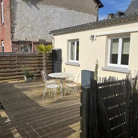 Vakantiehuis Biao, Orbec, France *