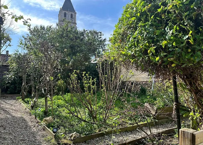 Biao, Orbec, France La Vespiere